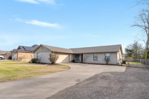 Pine, MABANK, TX 75147