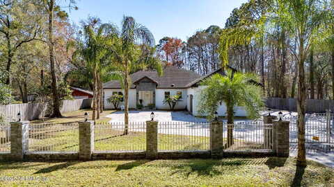 Cassie, JACKSONVILLE, FL 32221