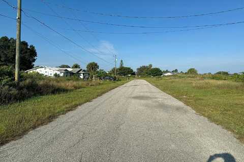7Th, LEHIGH ACRES, FL 33976