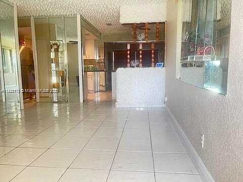 24Th, POMPANO BEACH, FL 33069