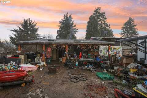 1St, VERNONIA, OR 97064