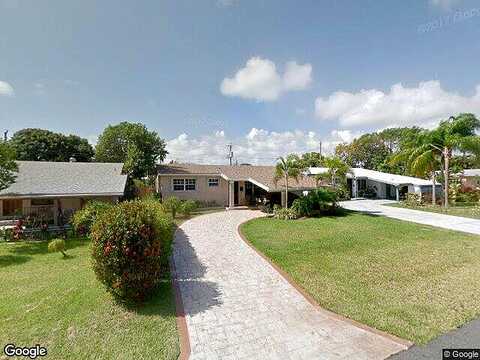 7Th, HALLANDALE BEACH, FL 33009