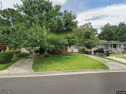 Nelson, JACKSONVILLE, FL 32205