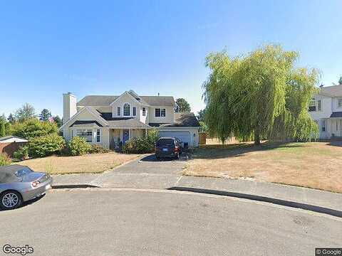 Courtland, POULSBO, WA 98370