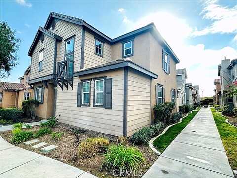 Lobo, RIVERSIDE, CA 92501
