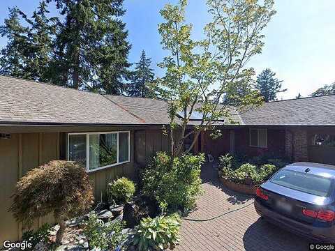 94Th, BELLEVUE, WA 98004