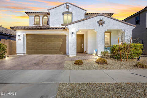 Faye, SURPRISE, AZ 85387