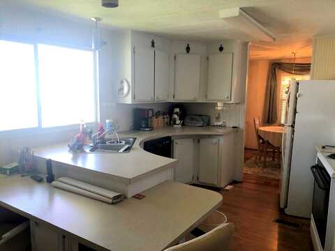 Captains, FRUITLAND PARK, FL 34731