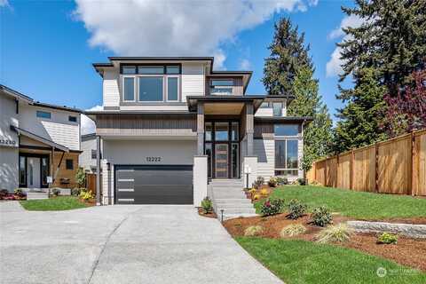 106Th, KIRKLAND, WA 98033