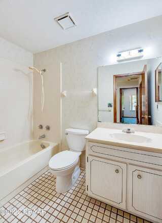 John Anderson, ORMOND BEACH, FL 32176
