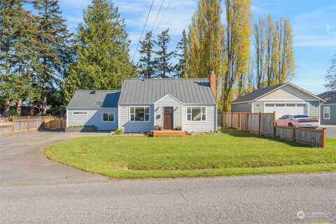 4Th, OAK HARBOR, WA 98277