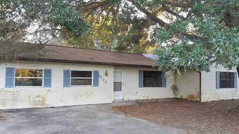 Milano, CRYSTAL RIVER, FL 34428
