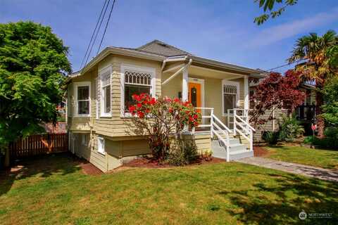 48Th, SEATTLE, WA 98136