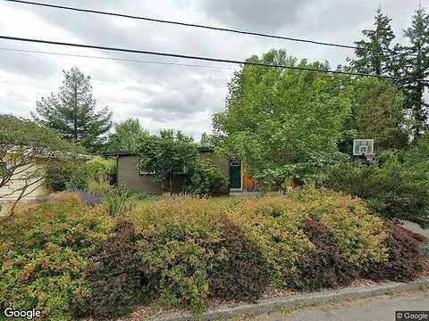 154Th, BELLEVUE, WA 98007