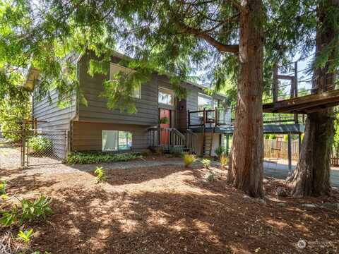103Rd, SEATTLE, WA 98125
