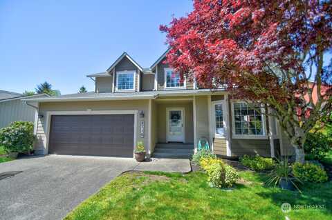 Christa, LACEY, WA 98516
