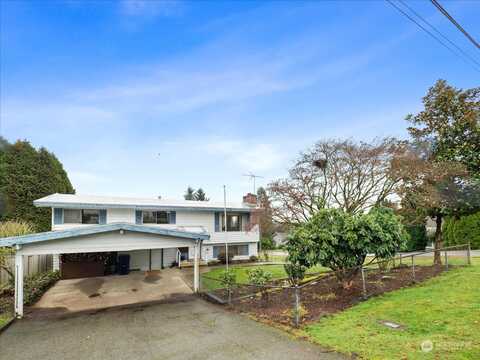 9Th, BURIEN, WA 98166
