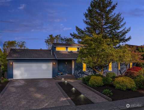 177Th, BELLEVUE, WA 98008