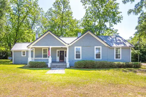 5Th, LAUREL HILL, FL 32567