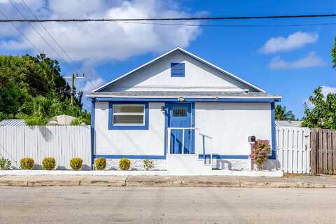3Rd, Lake Worth, FL 33460