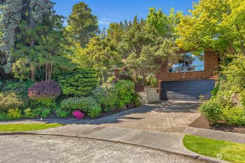Coniston, SEATTLE, WA 98105