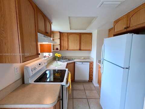 Buchanan, DELRAY BEACH, FL 33484