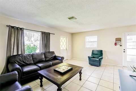 Fairfax, APOLLO BEACH, FL 33572