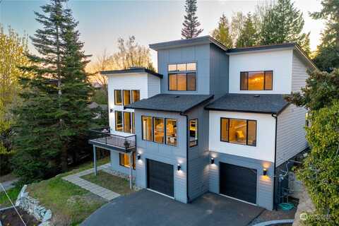 King, BELLINGHAM, WA 98226