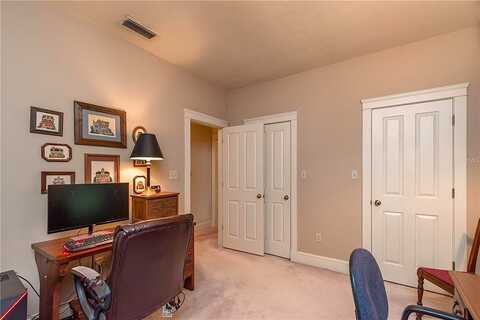 69Th, GAINESVILLE, FL 32606