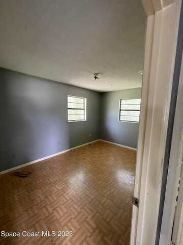 Daryl, TITUSVILLE, FL 32796