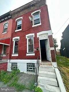 21St, PHILADELPHIA, PA 19140