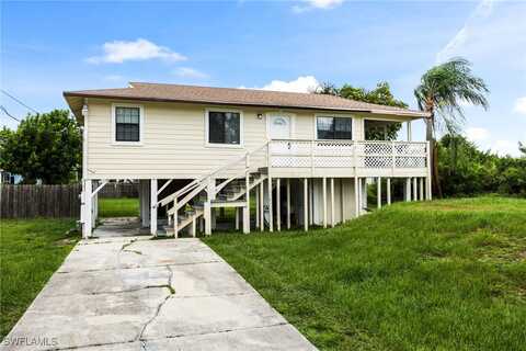 18Th, LEHIGH ACRES, FL 33976
