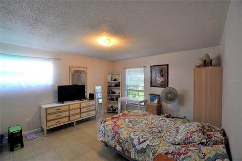 Elizabeth, BRANDON, FL 33510