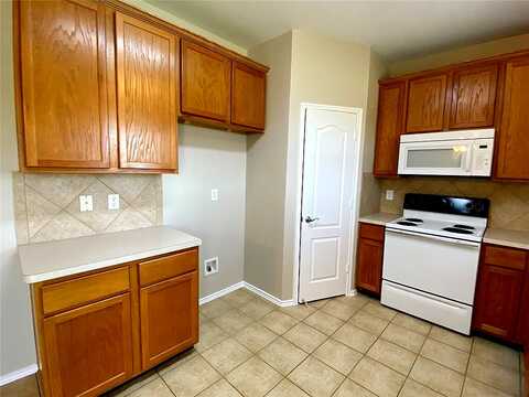 Chisolm, FORNEY, TX 75126
