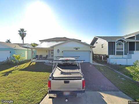 1St, REDINGTON SHORES, FL 33708