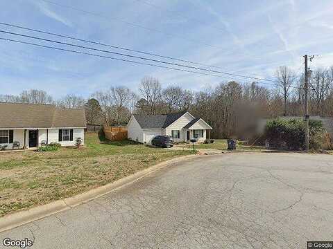 Queens, JACKSON, GA 30233