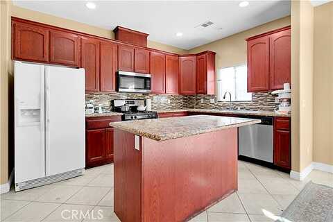 Covey, NORTH PALM SPRINGS, CA 92258