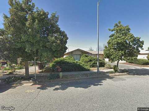 Evelyn, BANNING, CA 92220