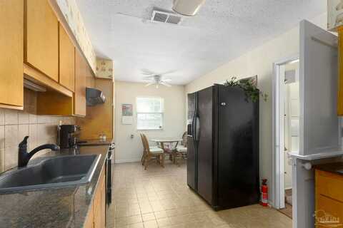 Baublits, PENSACOLA, FL 32507