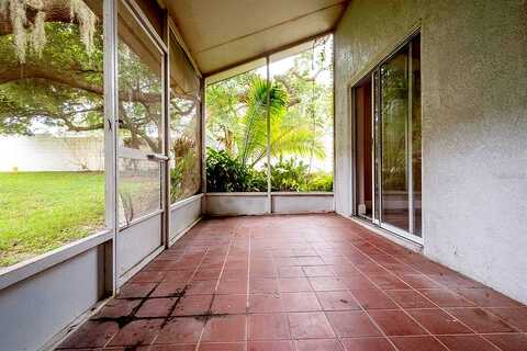 Bainbridge, BRANDON, FL 33511