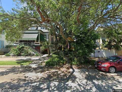 Avenue L, GALVESTON, TX 77550
