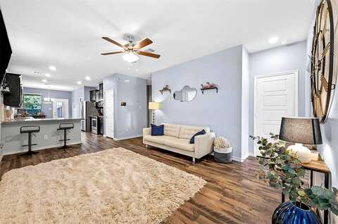 Barx, LITTLE ELM, TX 75068