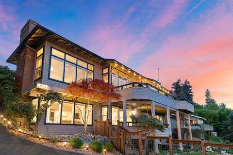 Olympic View, EDMONDS, WA 98020