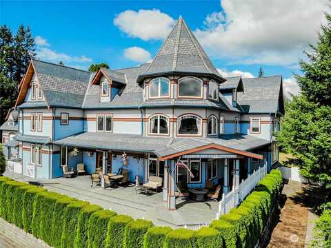 Mitchell, LAKE STEVENS, WA 98258