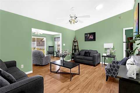 Pine, LEESBURG, FL 34748