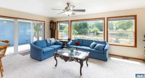 Camelot, SEQUIM, WA 98382