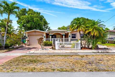 25Th, LAUDERHILL, FL 33313