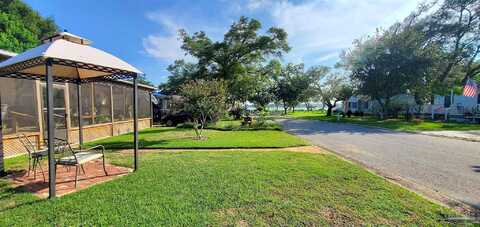 Kalash, PENSACOLA, FL 32507