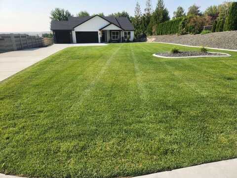 Rachel, KENNEWICK, WA 99338