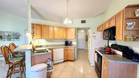 Canterbury, LAKE WALES, FL 33898